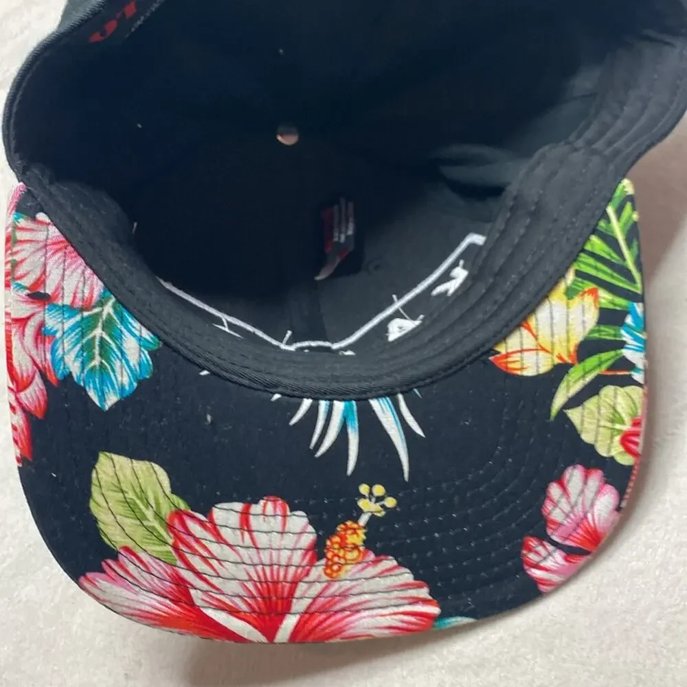 Otto Snap Back 